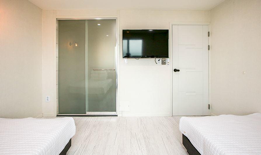 Hotel Swan คังนึง ภายนอก รูปภาพ