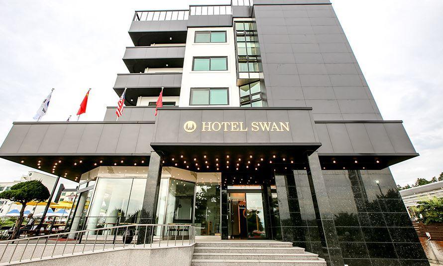 Hotel Swan คังนึง ภายนอก รูปภาพ