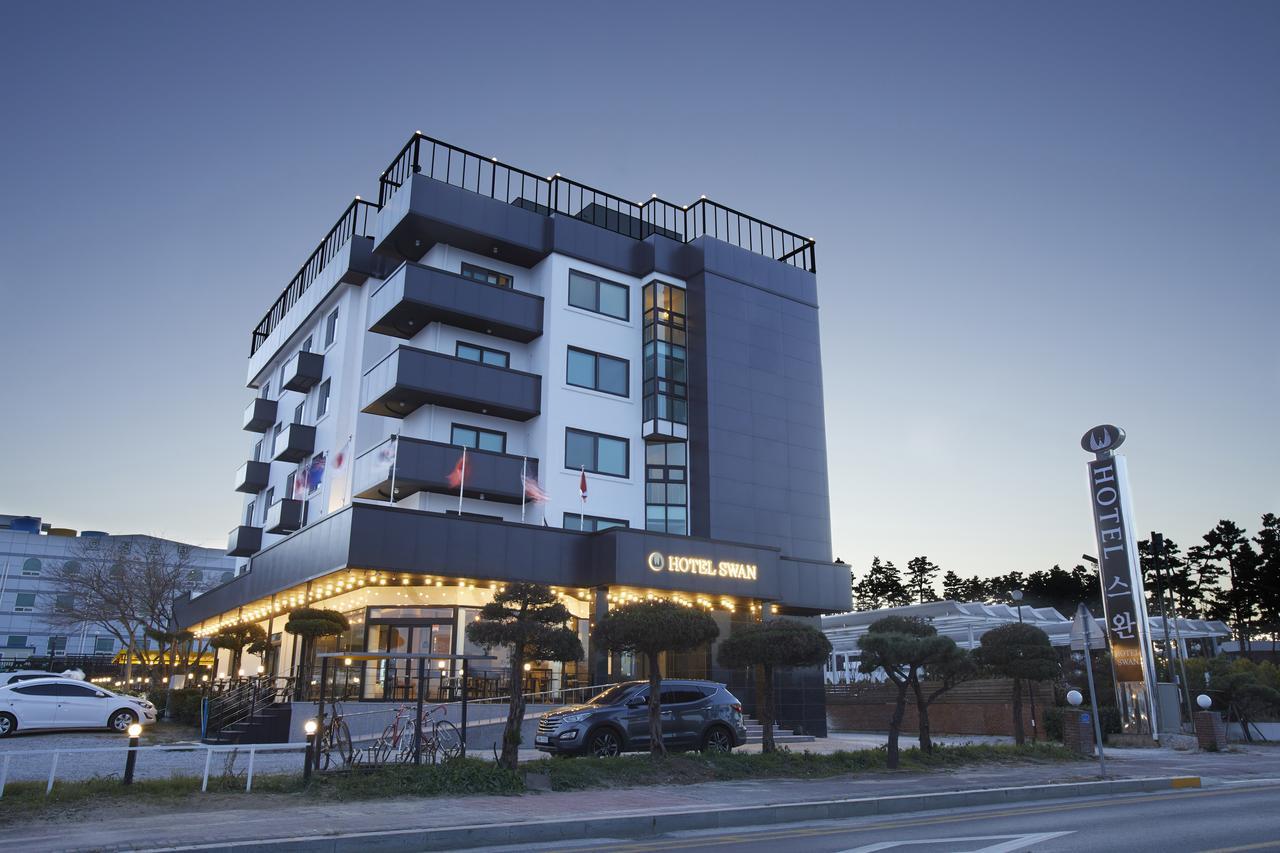 Hotel Swan คังนึง ภายนอก รูปภาพ